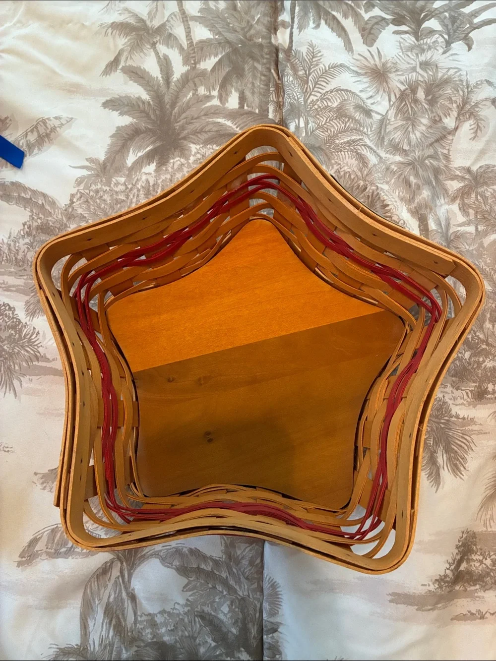 Longaberger Natural and Red Star Nesting Basket Set